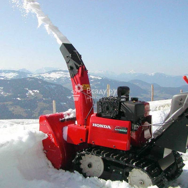 Как выбрать надежную снегоуборочную машину для дома, подбираем лучший снегоуборщик по параметрам
