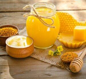 Почему не засахаривается мёд: причина, особенности сортов. стандартный срок, через какое время мёд засахаривается.