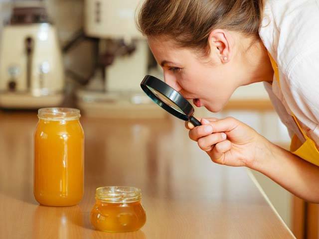 Как определить натуральный мед от подделки в домашних условиях, поддельный мед