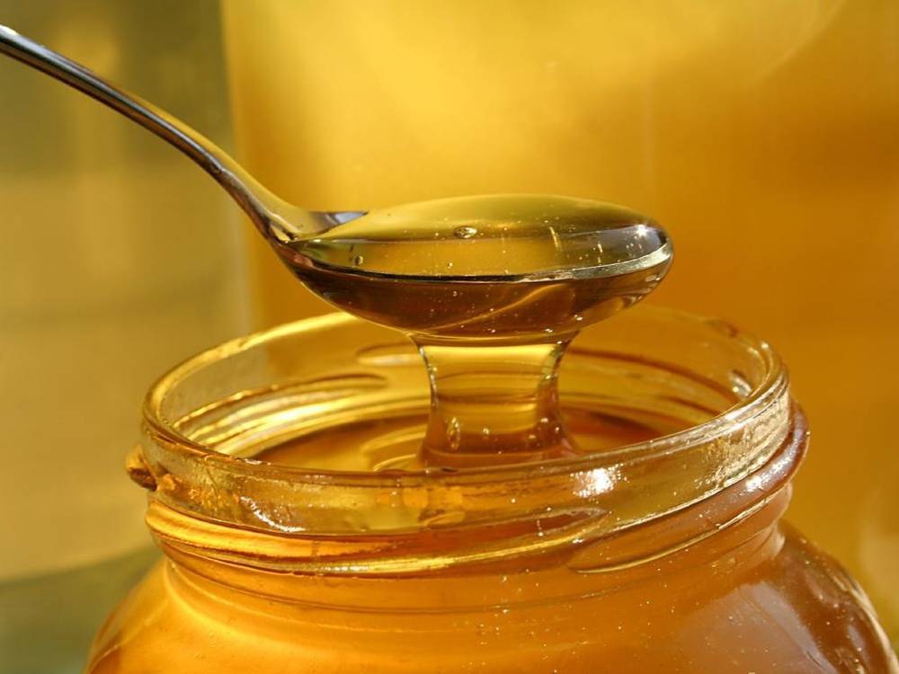 Засахаривается ли натуральный мёд? и какие сорта мёда не засахариваются вовсе?