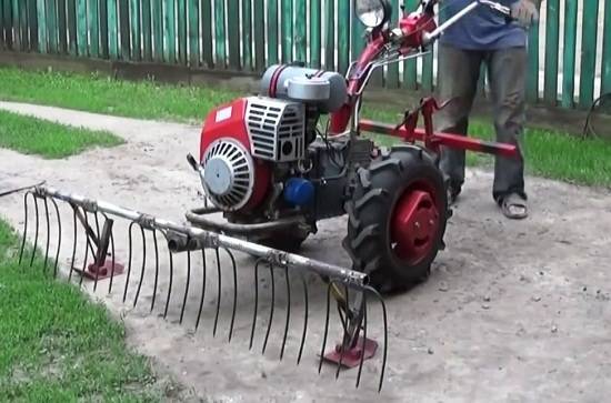 Как сделать грабли ворошилки для мини-трактора самостоятельно?