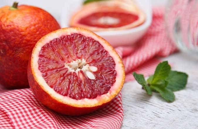 Красный апельсин: польза и вред для здоровья