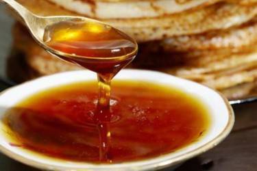 Можно ли добавлять мёд в кипяток: польза и вред